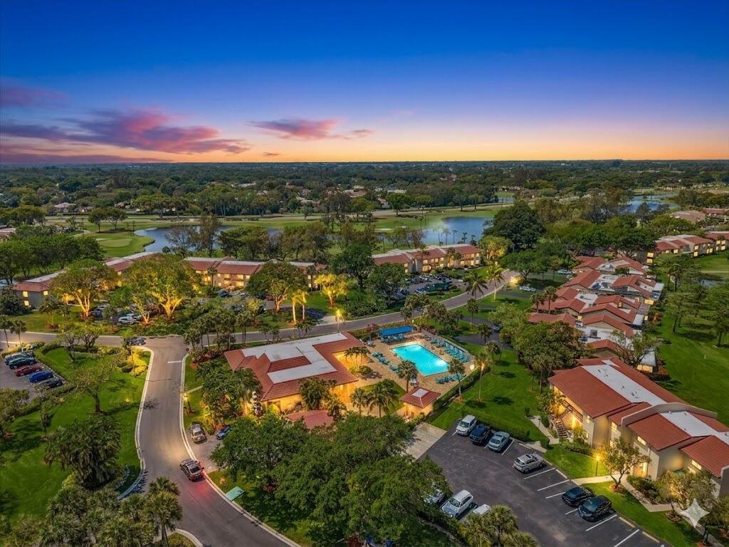8410 Casa Del Lago, Unit 20A Boca Raton, FL 33433 - Photo 5 of 53 04ab92b8-a3f8-4604-ac02-3bfc2f04f799
