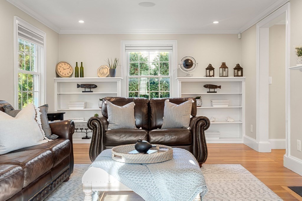 20 Shetland Road Marblehead, MA 01945 - Photo 21 of 40 a view of a dining room with furniture window and outside view
