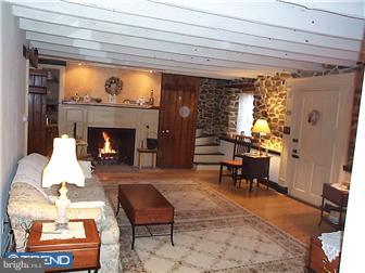 410 Corner Ketch Road Downingtown, PA 19335 - Photo 7 of 12 Living Room