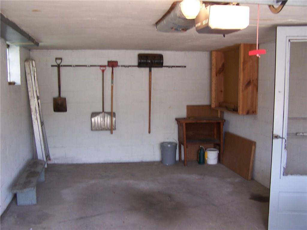 213 Erwin Place McKees Rocks, PA 15136 - Photo 19 of 23 Gallery Image 19