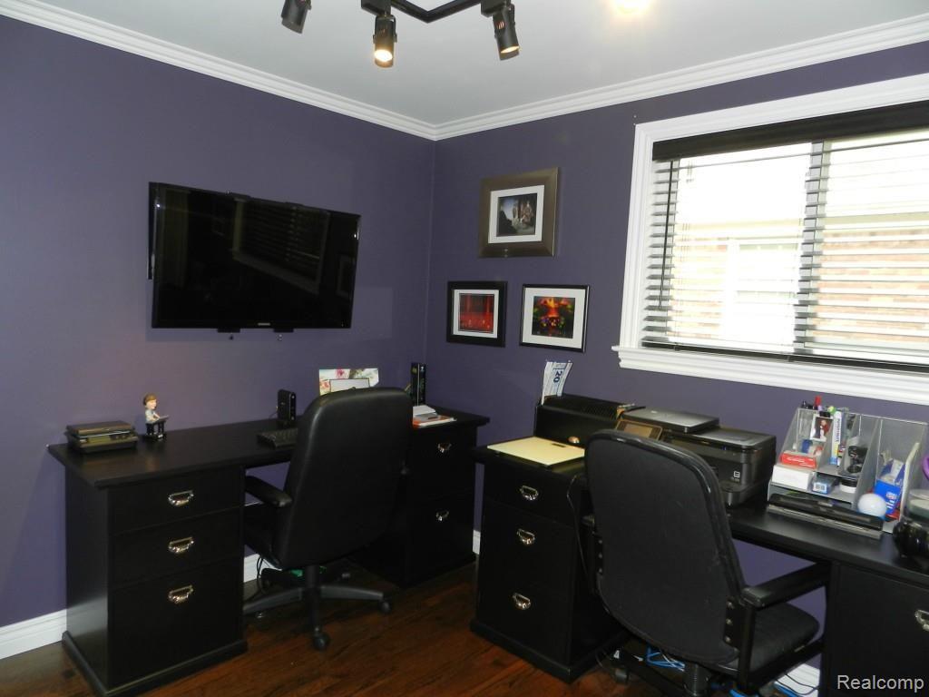 1622 Newcastle Road Grosse Pointe, MI 48236 - Photo 15 of 24 DSCN2556.jpg