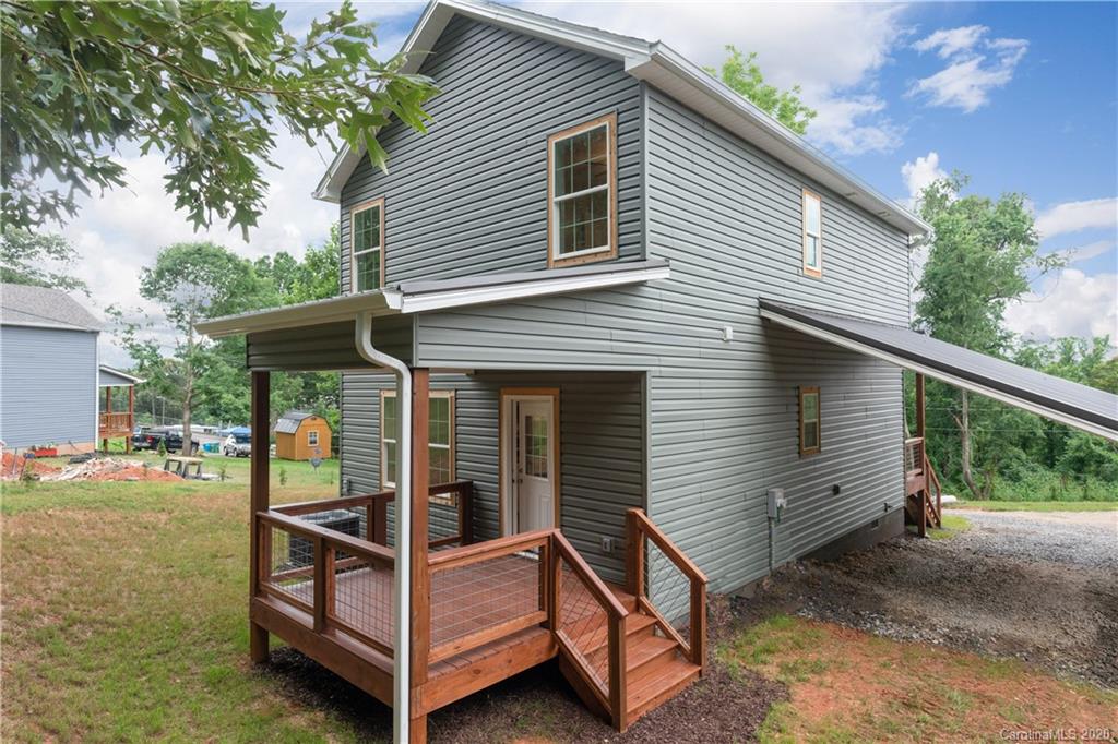 410 Ridge Street Candler, NC 28715 - Photo 2 of 40 Gallery Image 2