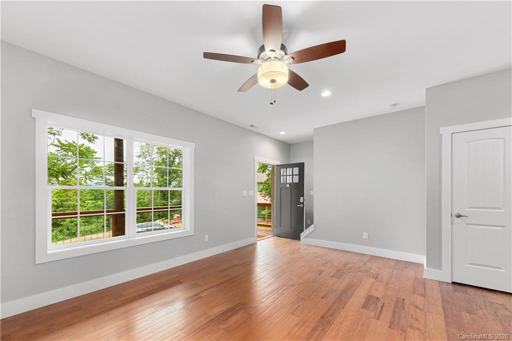 410 Ridge Street Candler, NC 28715 - Photo 17 of 40 Gallery Image 17