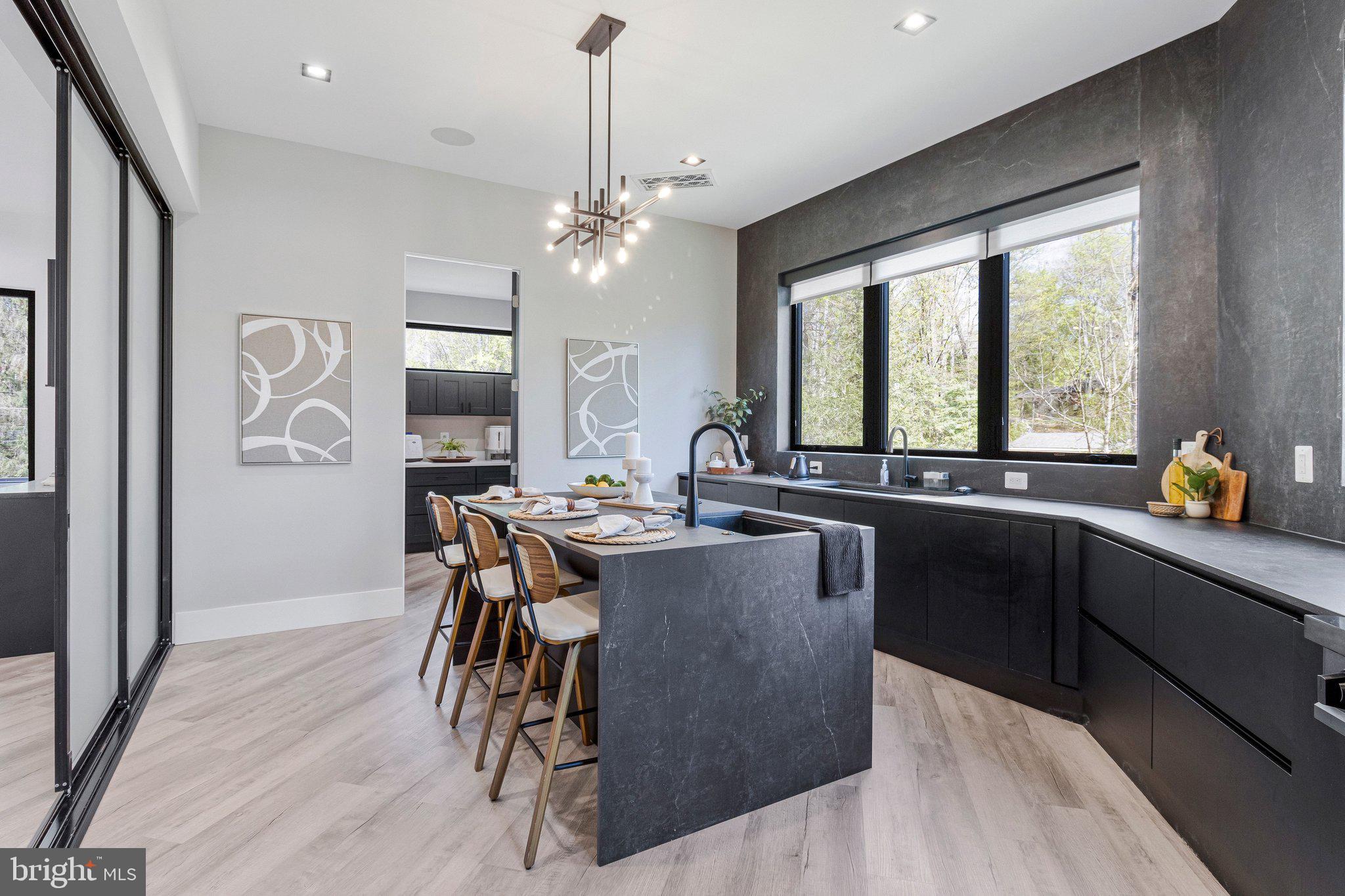 3525 Glenbrook Road Fairfax, VA 22031 - Photo 31 of 111 Island in the gourmet kitchen