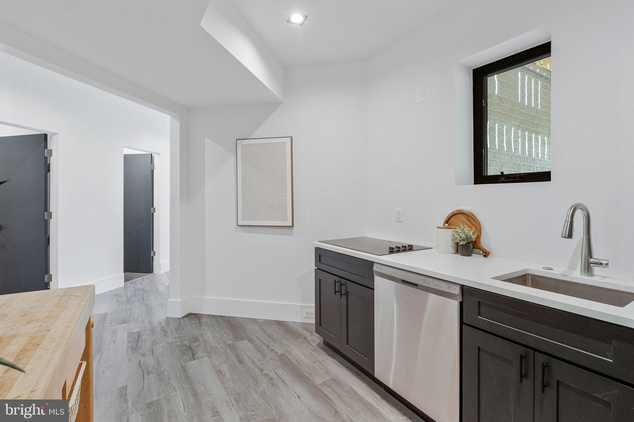 3525 Glenbrook Road Fairfax, VA 22031 - Photo 74 of 111 Alt view of kitchenette