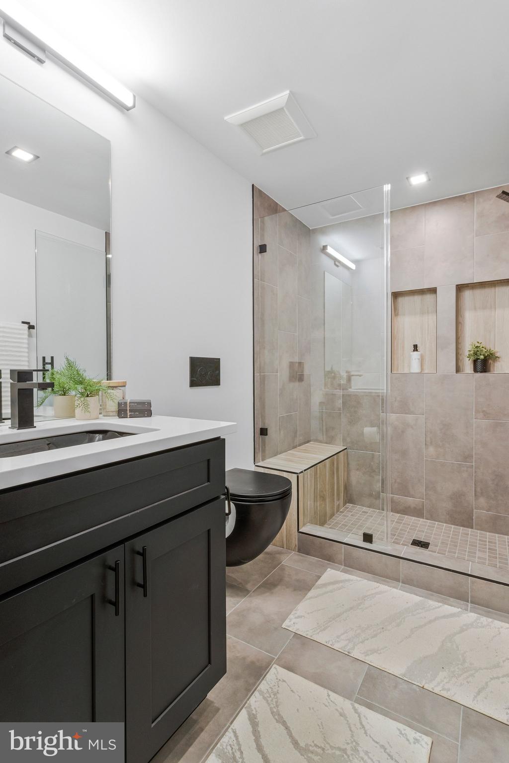 3525 Glenbrook Road Fairfax, VA 22031 - Photo 80 of 111 Bathroom 6