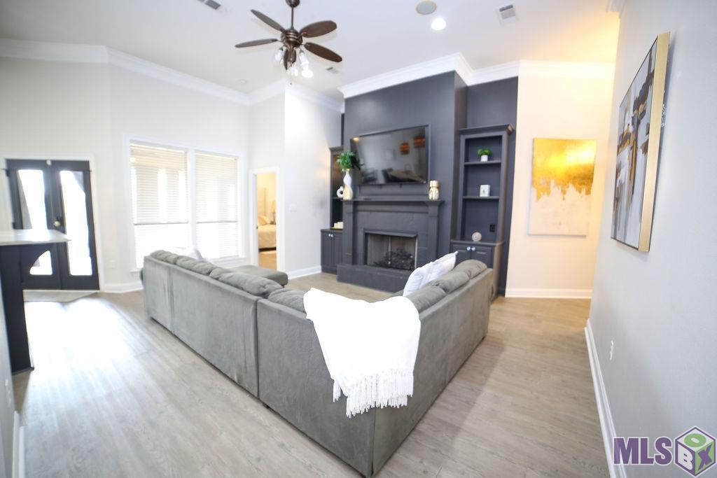 9504 Country Lake Drive Baton Rouge, LA 70817 - Photo 3 of 28