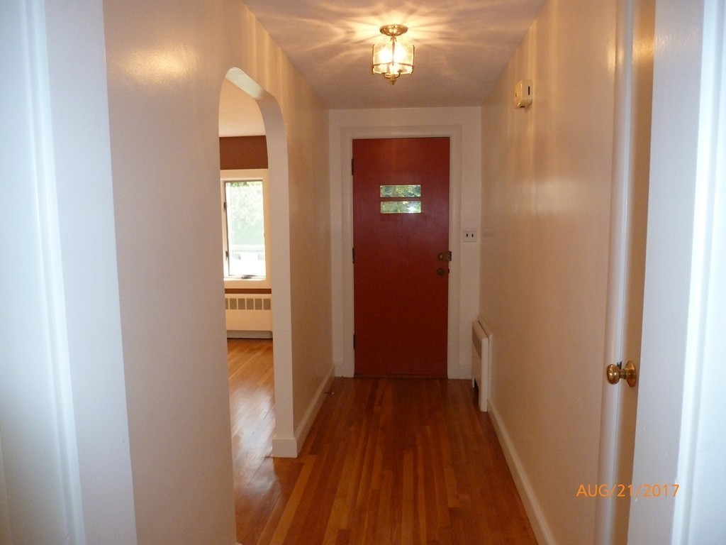 12 Mitchell Road Lynnfield, MA 01940 - Photo 17 of 28 Gallery Image 17