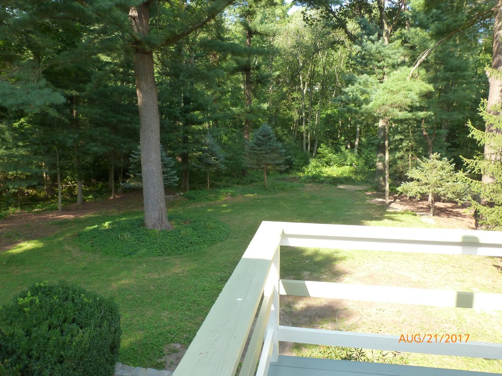 12 Mitchell Road Lynnfield, MA 01940 - Photo 8 of 28 Gallery Image 8