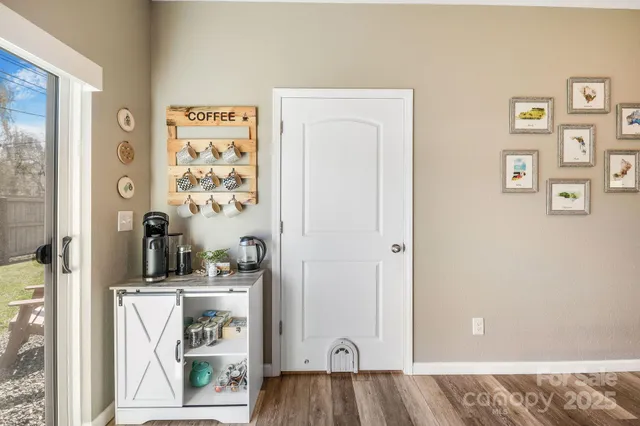 $380,000 | 41 Utah Mountain Road, Waynesville, NC 28785