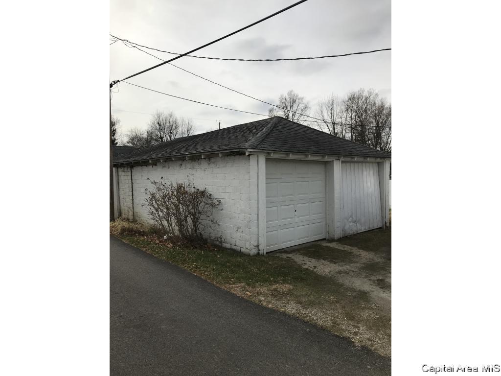 716 East Ridgely Avenue Springfield, IL 62702 - Photo 6 of 13