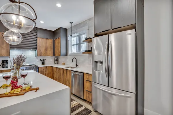 $6,500 | 611 21st Avenue North, Nashville, TN 37203