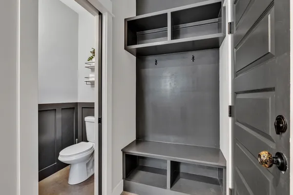 $6,500 | 611 21st Avenue North, Nashville, TN 37203