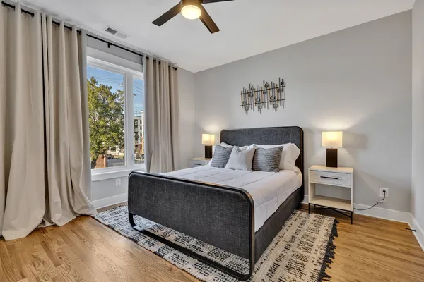 $6,500 | 611 21st Avenue North, Nashville, TN 37203