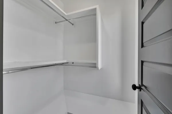 $6,500 | 611 21st Avenue North, Nashville, TN 37203