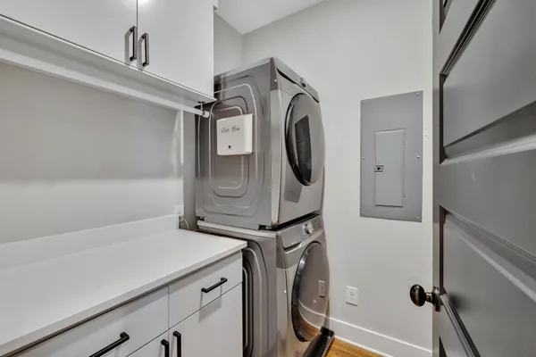 $6,500 | 611 21st Avenue North, Nashville, TN 37203