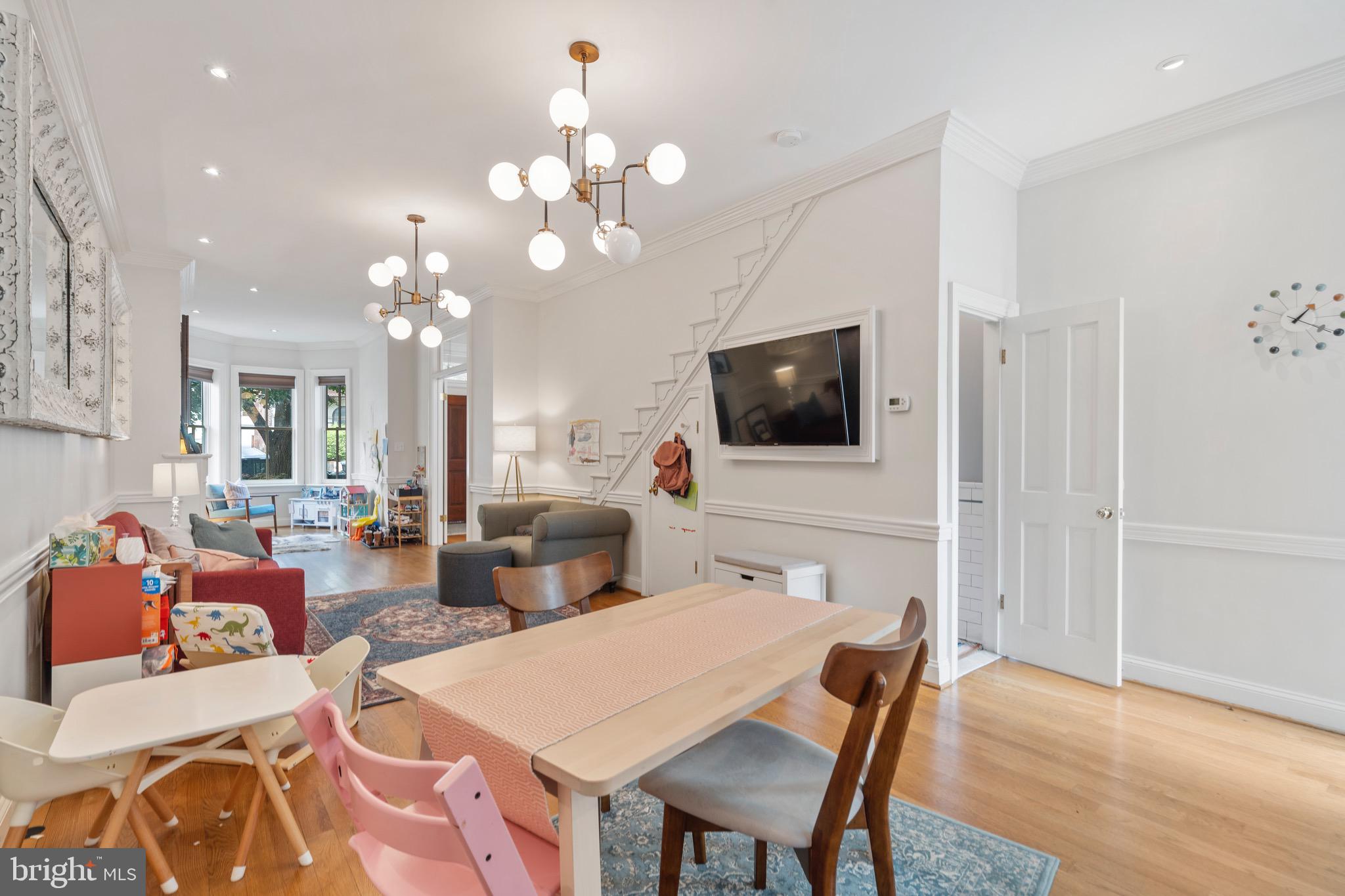 127 D Street Southeast Washington, DC 20003 - Photo 11 of 35