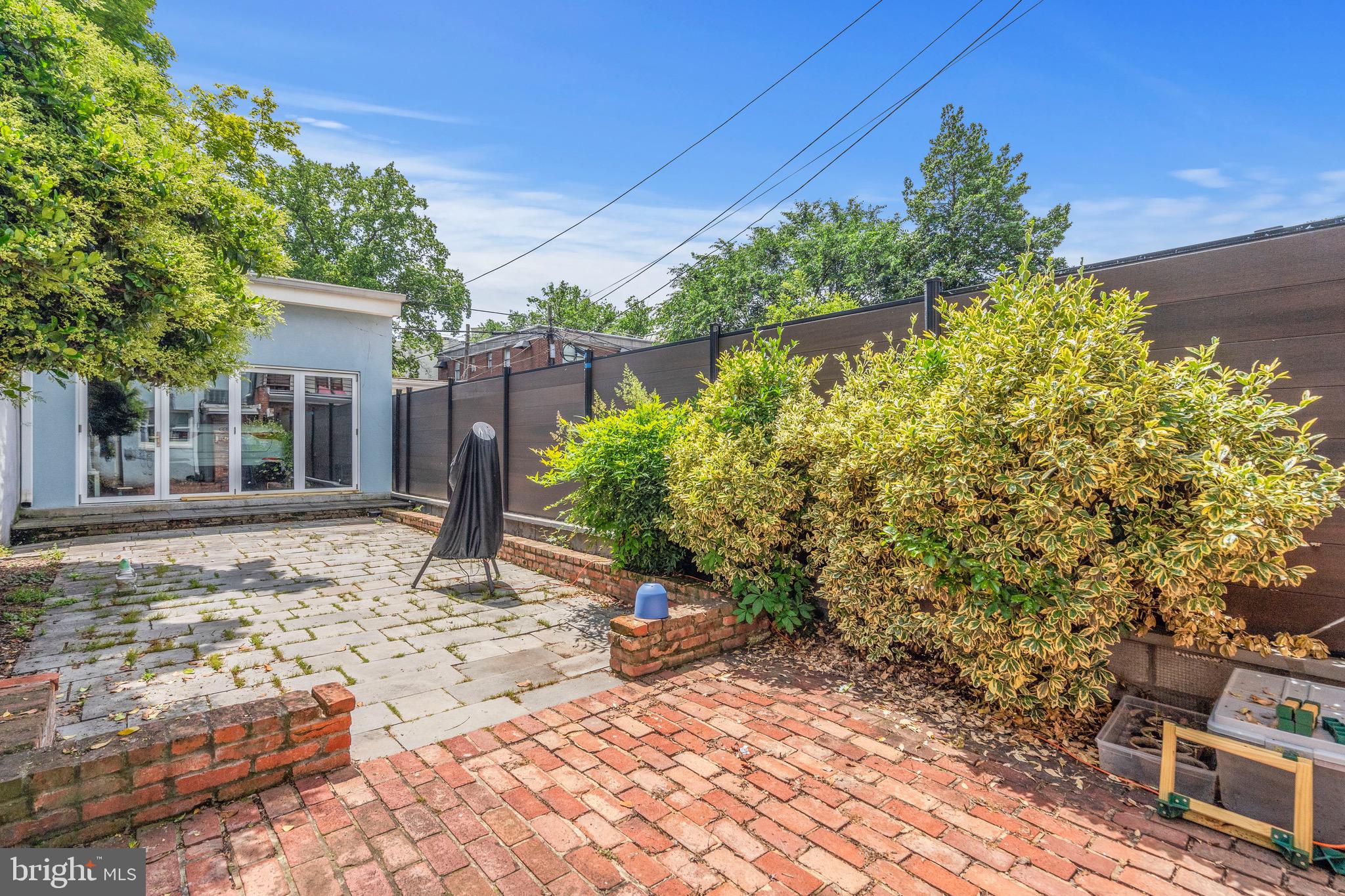 127 D Street Southeast Washington, DC 20003 - Photo 30 of 35