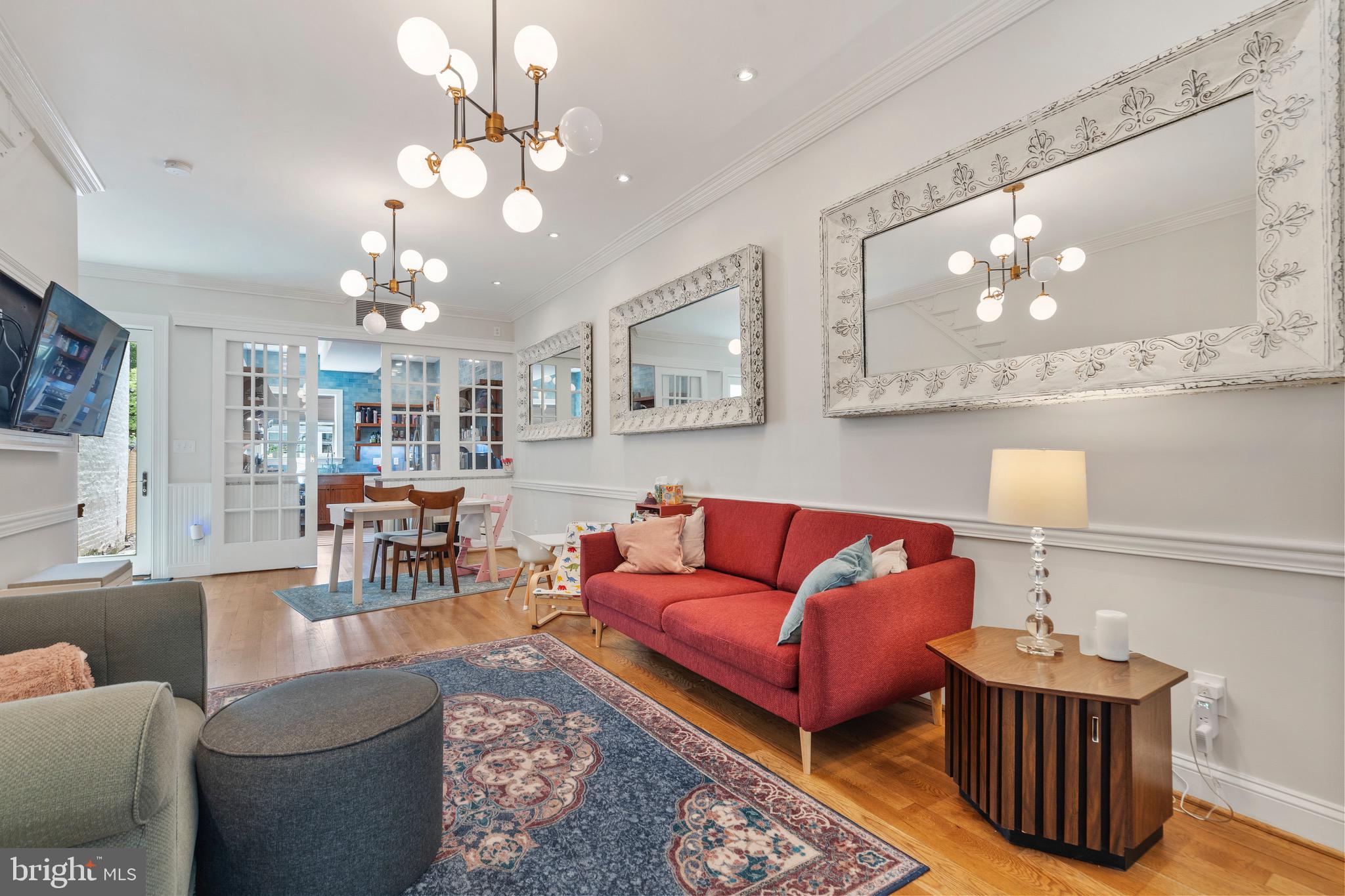 127 D Street Southeast Washington, DC 20003 - Photo 5 of 35