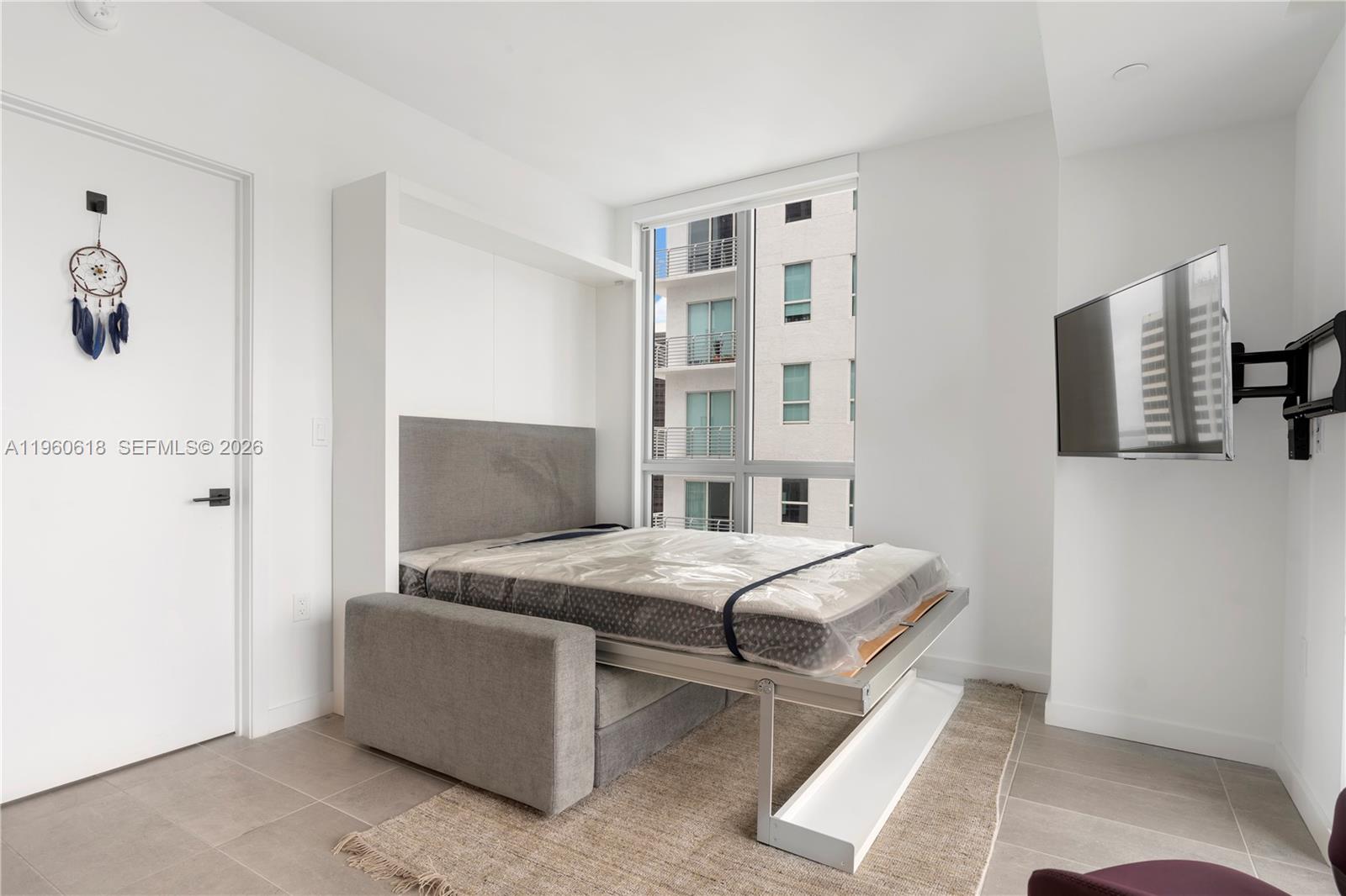 227 Northeast 2nd Street, Unit 2602 Miami, FL 33132 - Photo 17 of 21