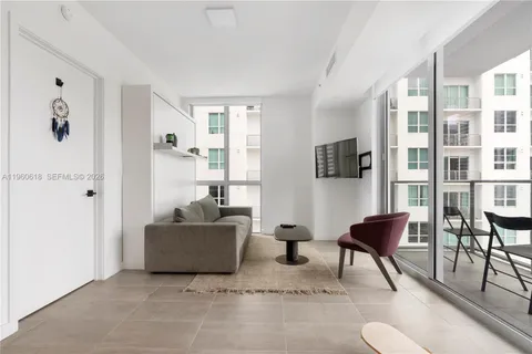 $2,750 | 227 Northeast 2nd Street, Unit 2602, Miami, FL 33132