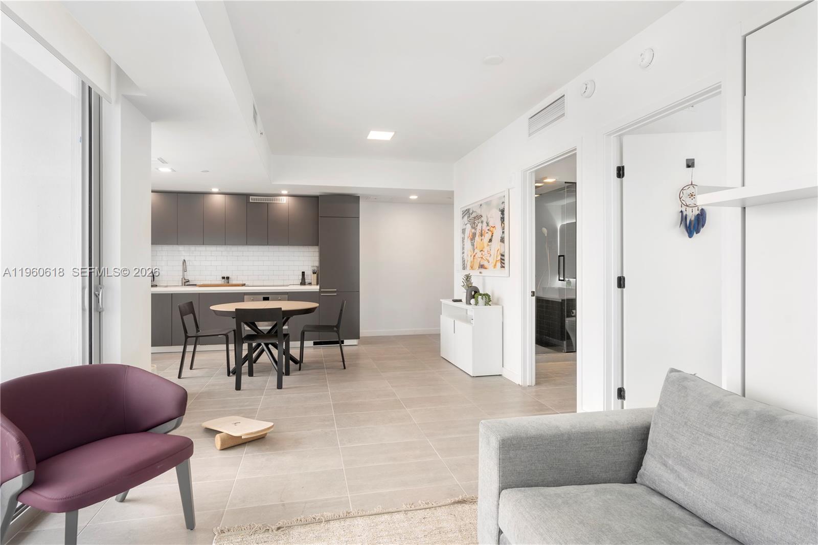 227 Northeast 2nd Street, Unit 2602 Miami, FL 33132 - Photo 6 of 21