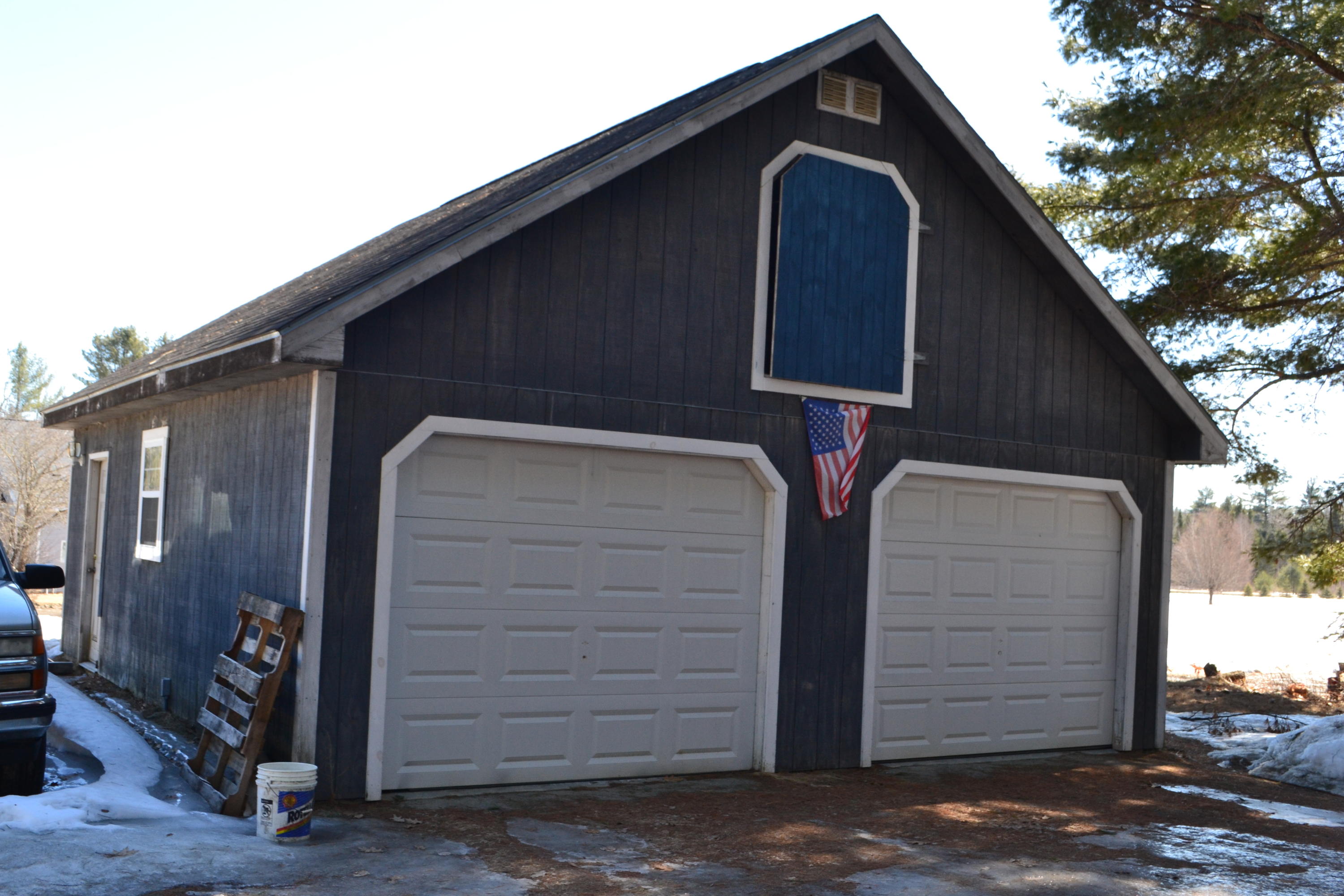 79 North Horseback Road Burnham, ME 04922 - Photo 4 of 30 2 car garage