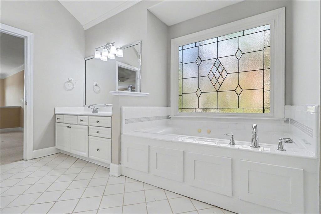 2130 Briarlake Trace Atlanta, GA 30345 - Photo 25 of 50