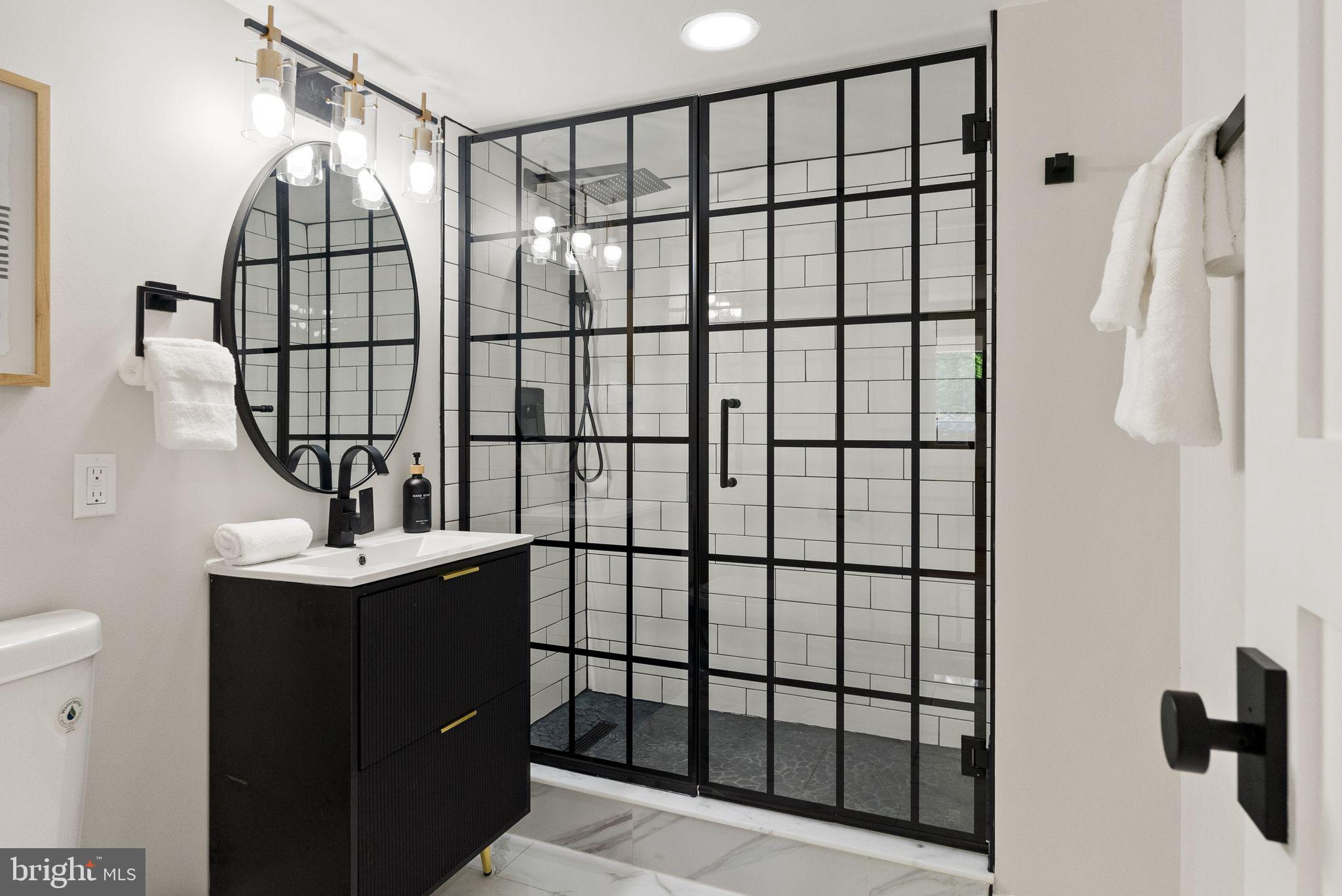 8201 Hamilton Spring Court Bethesda, MD 20817 - Photo 16 of 66