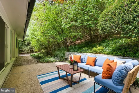 $1,550,000 | 8201 Hamilton Spring Court, Bethesda, MD 20817