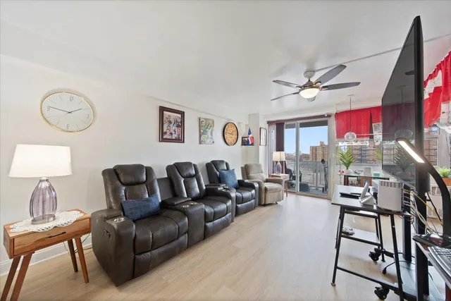 $239,000 | 880 Boynton Avenue, Unit 13A | Soundview