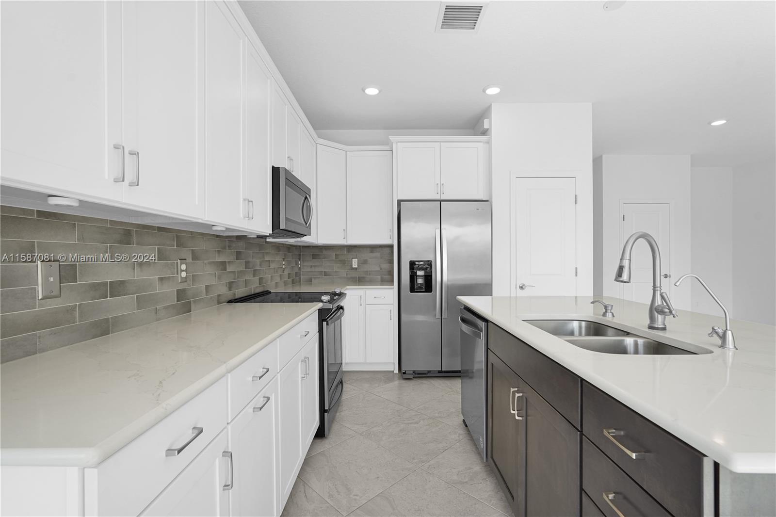 1595 Trailhead Terrace Hollywood, FL 33021 - Photo 19 of 49