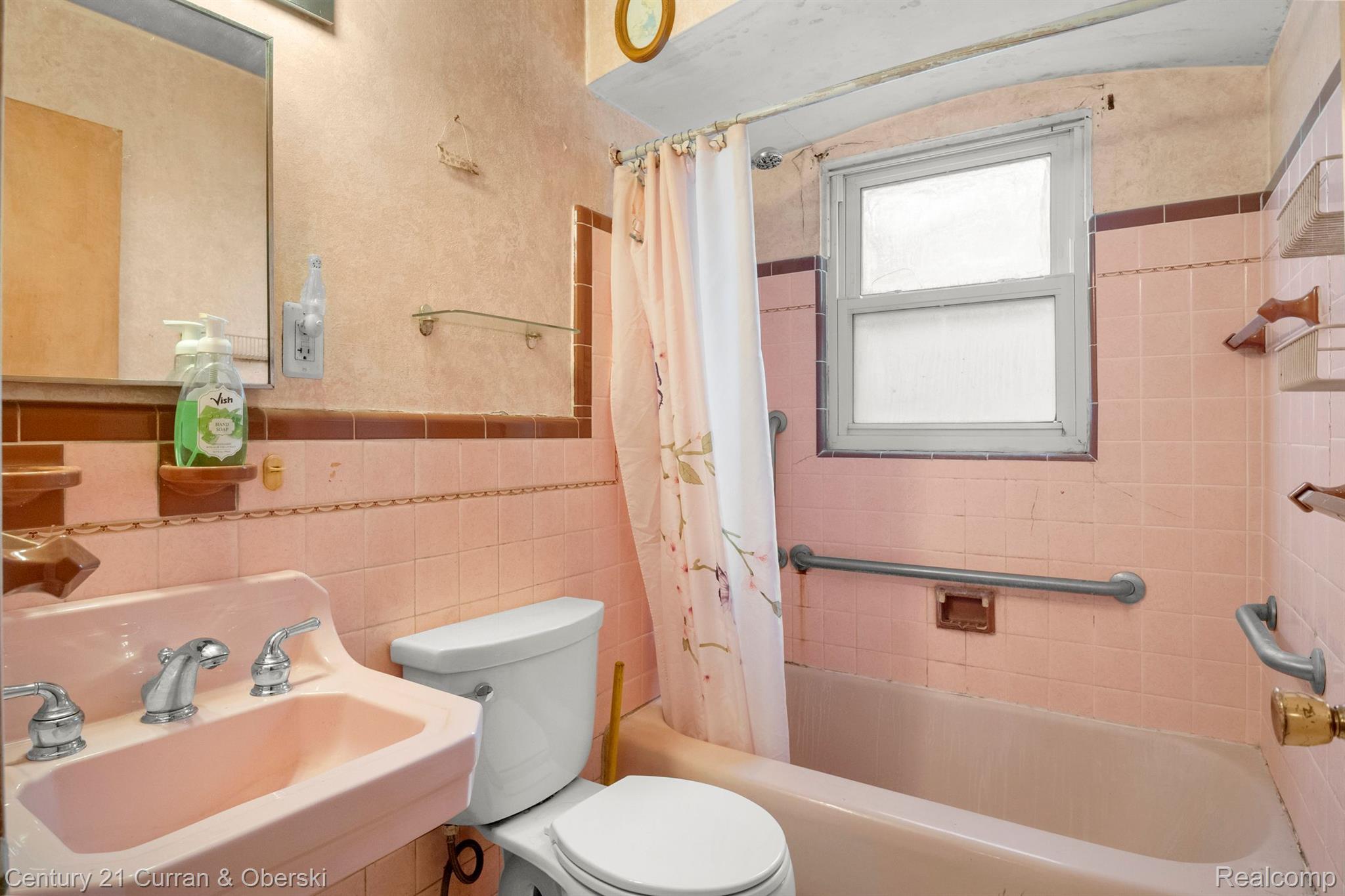 15642 Goddard Road Allen Park, MI 48101 - Photo 9 of 10 Gallery Image 9