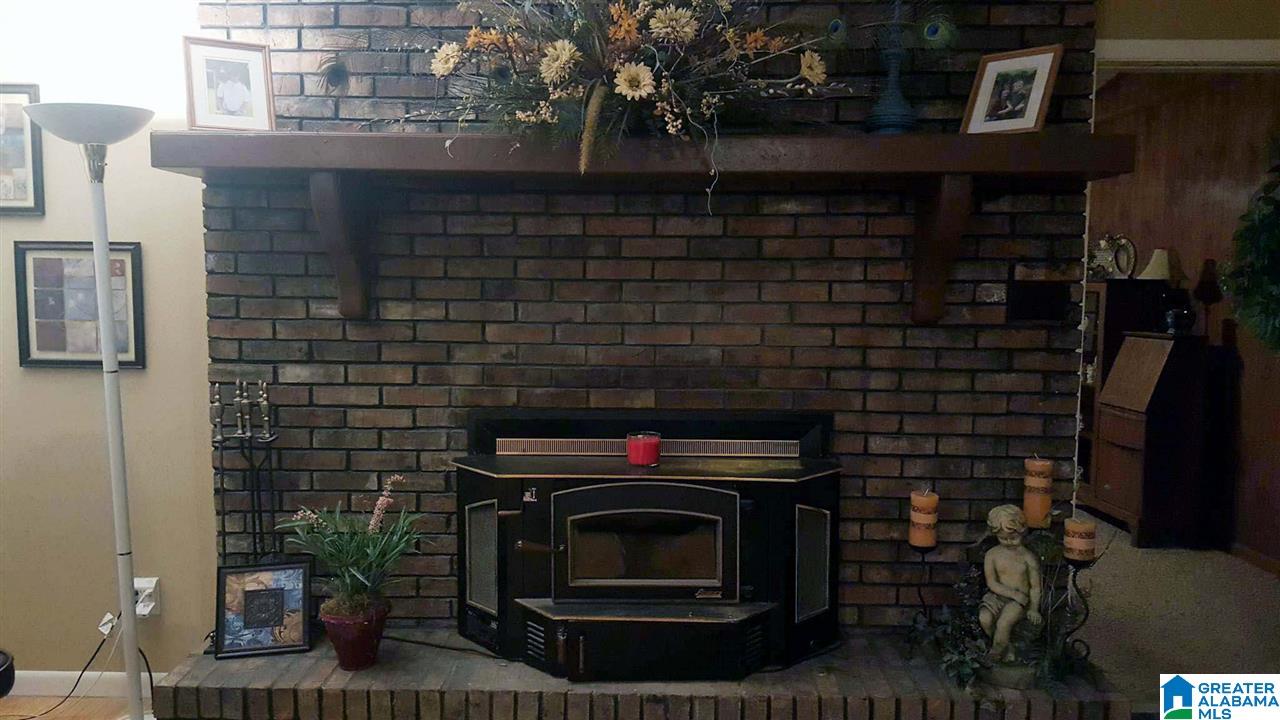 122 Earl Roberts Road Anniston, AL 36207 - Photo 23 of 37