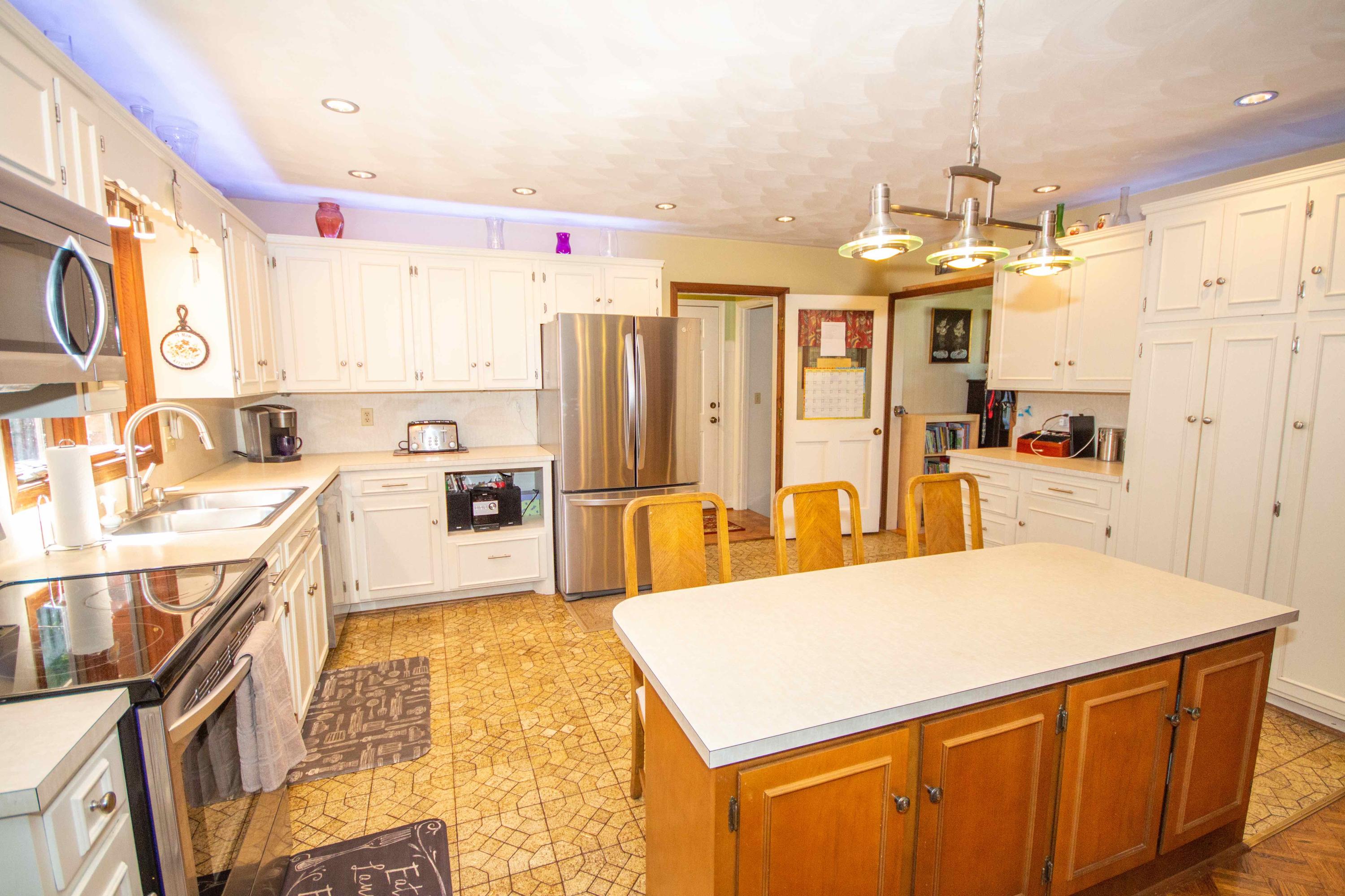 2315 Ridge Road Roanoke, VA 24014 - Photo 22 of 47 Ridge - 21