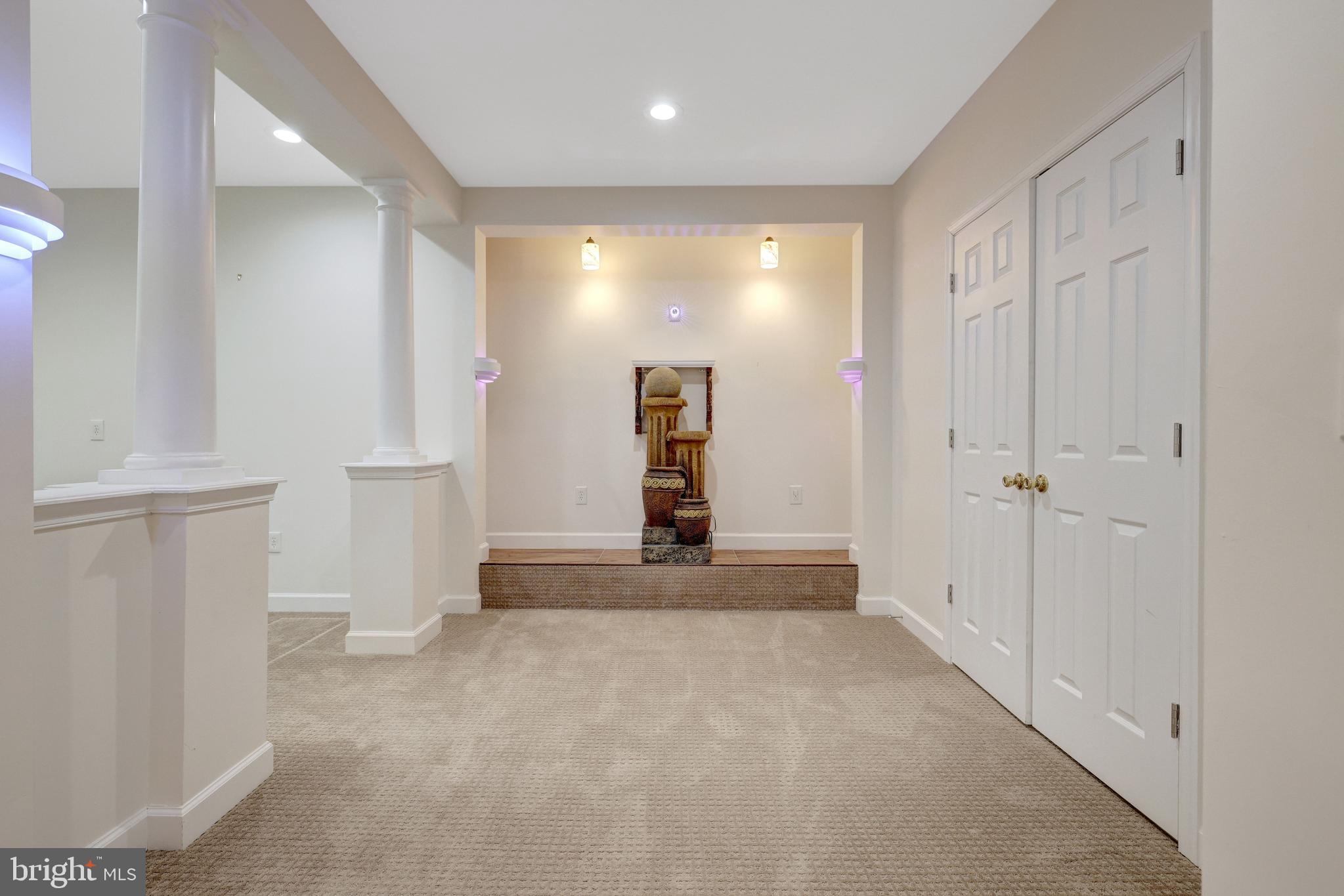 20443 Cliftons Point Street Sterling, VA 20165 - Photo 32 of 37 a view of an empty room