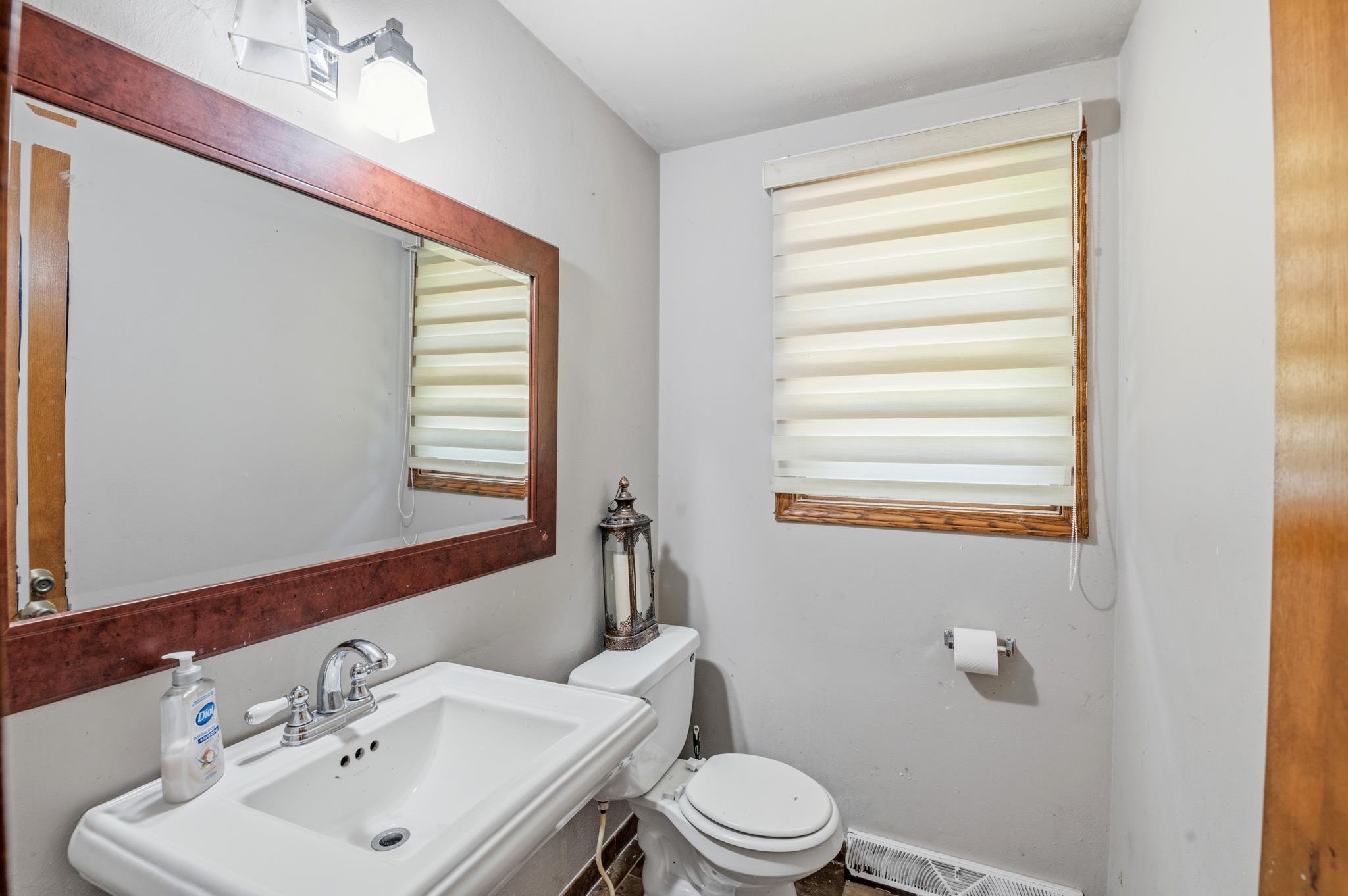 2430 Heather Road Green Bay, WI 54311 - Photo 19 of 32