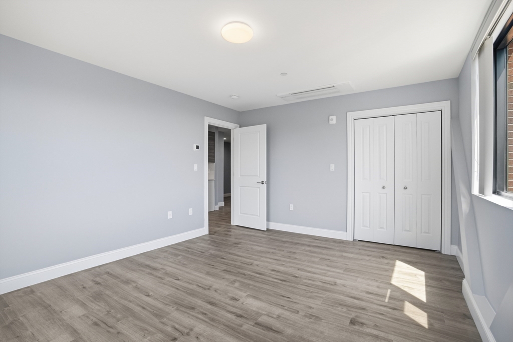 632 Centre Street, Unit 306 Boston, MA 02130 - Photo 6 of 16