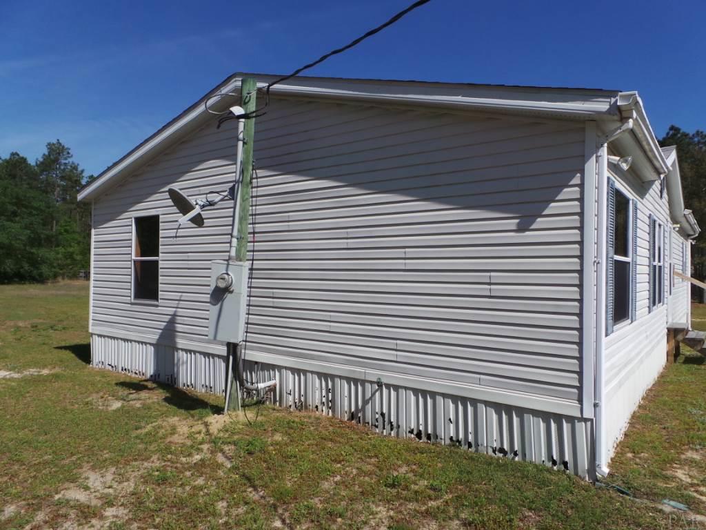 5049 Bodega Road Milton, FL 32583 - Photo 3 of 23