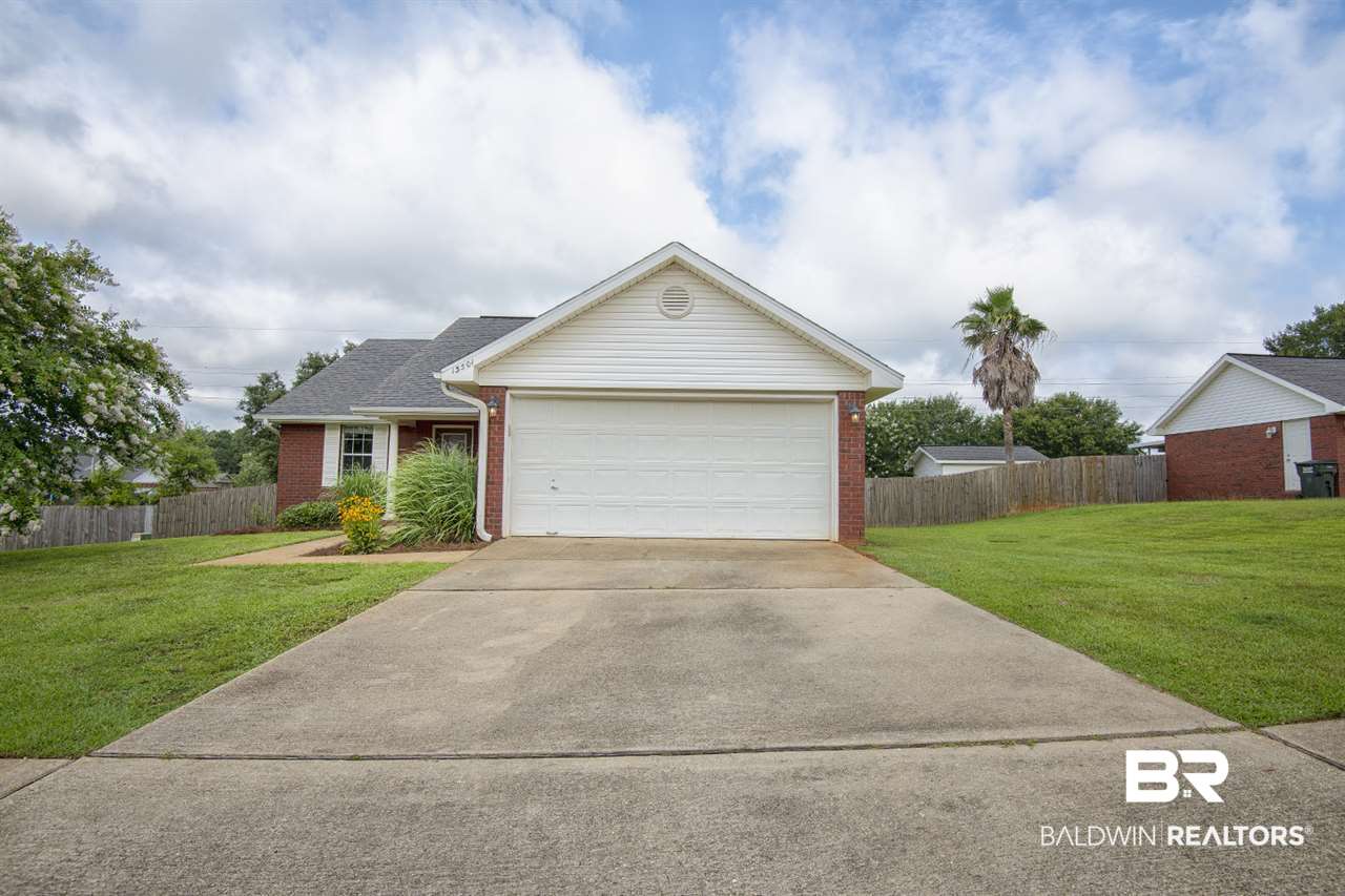 13501 Sartoris Court Foley, AL 36535 - Photo 2 of 24 Double Car Garage
