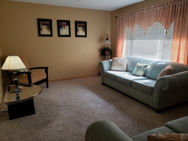 727 15th Street Peru, IL 61354 - Photo 3 of 36