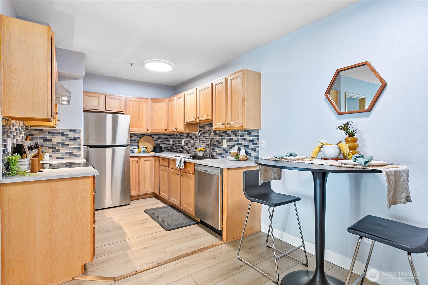 1001 North State Street, Unit 207 Bellingham, WA 98225 - Photo 11 of 30