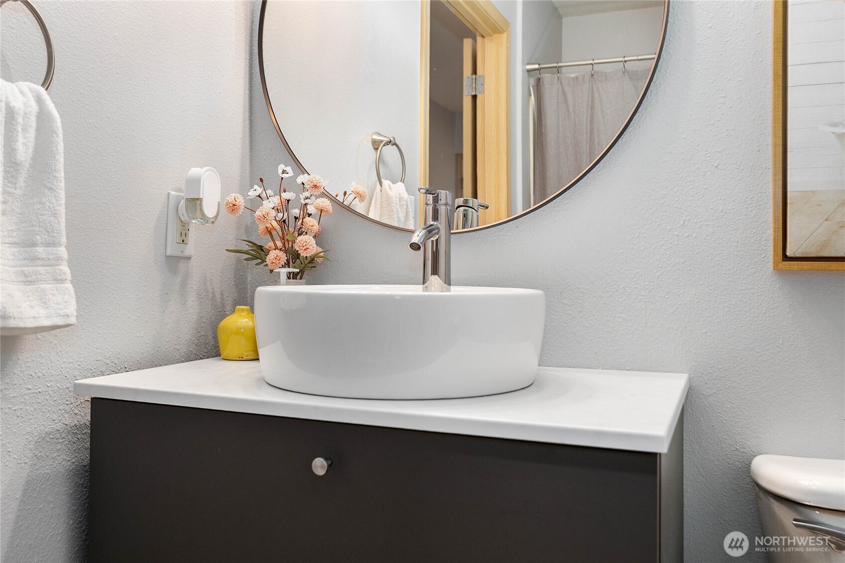 1001 North State Street, Unit 207 Bellingham, WA 98225 - Photo 17 of 30