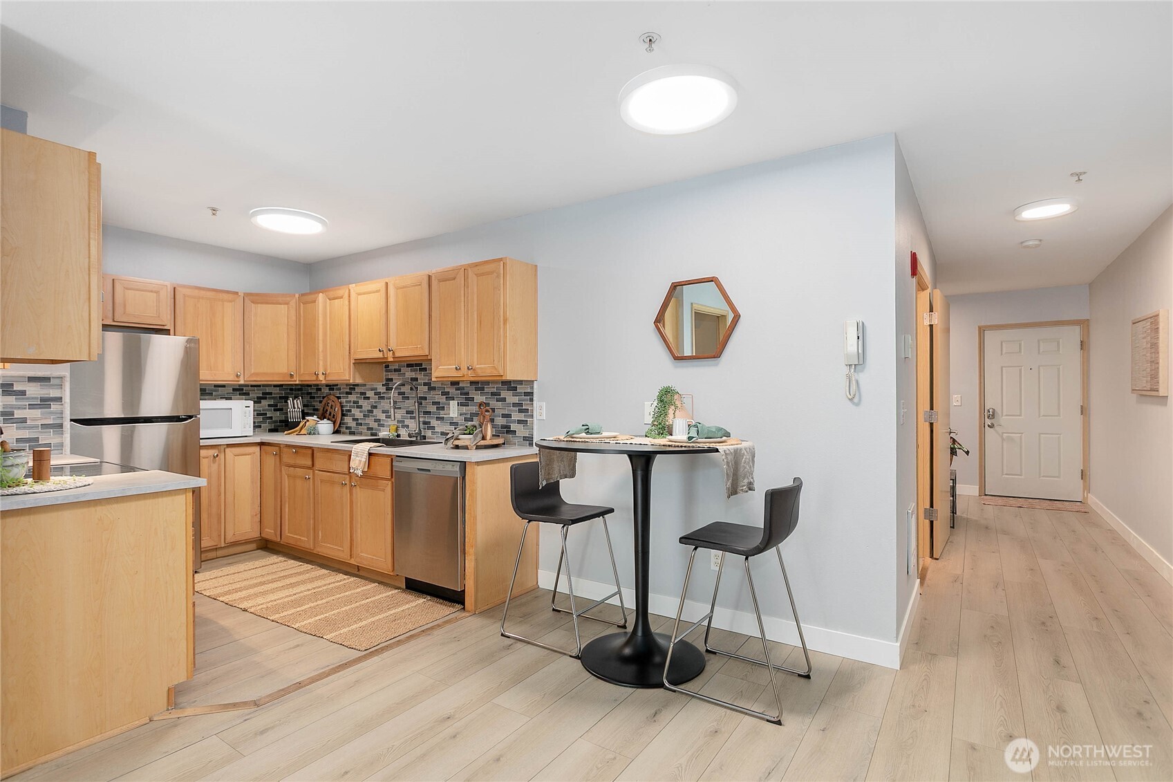 1001 North State Street, Unit 207 Bellingham, WA 98225 - Photo 23 of 30