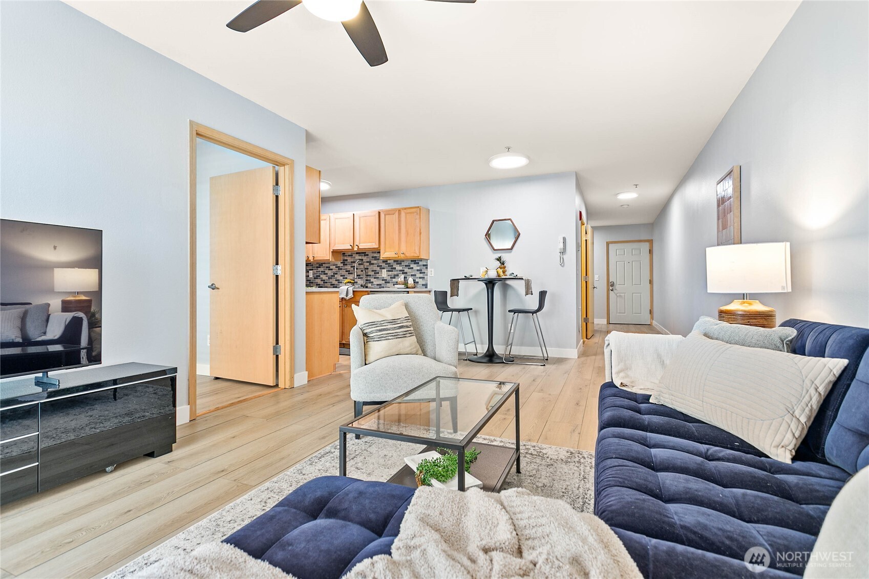 1001 North State Street, Unit 207 Bellingham, WA 98225 - Photo 7 of 30