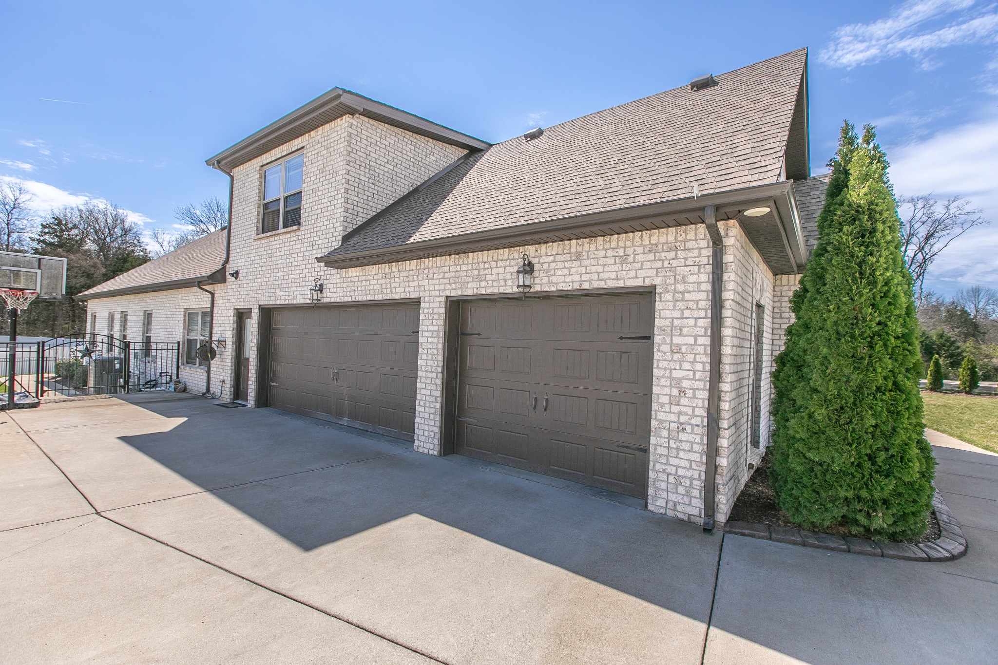 7745 Santos Drive Murfreesboro, TN 37129 - Photo 57 of 58 a front view of a house with a garage