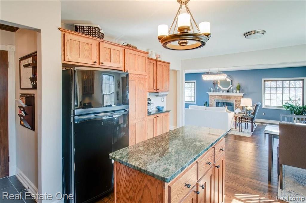 451 Lake Forest Road Rochester Hills, MI 48309 - Photo 27 of 97