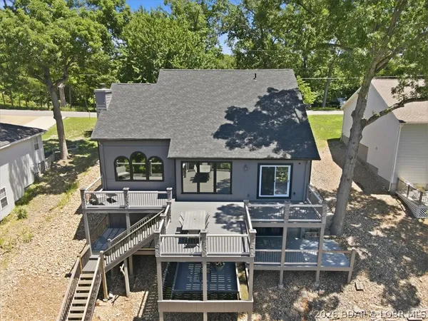 $850,000 | 71 Arrowhead Beach Road, Lake Ozark, MO 65049