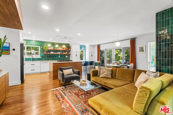 $9,000 | 10275 Oletha Lane, Los Angeles, CA 90077