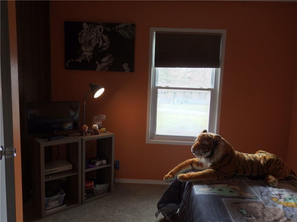 109 Ridge Road Butler, PA 16001 - Photo 8 of 12 Gallery Image 8